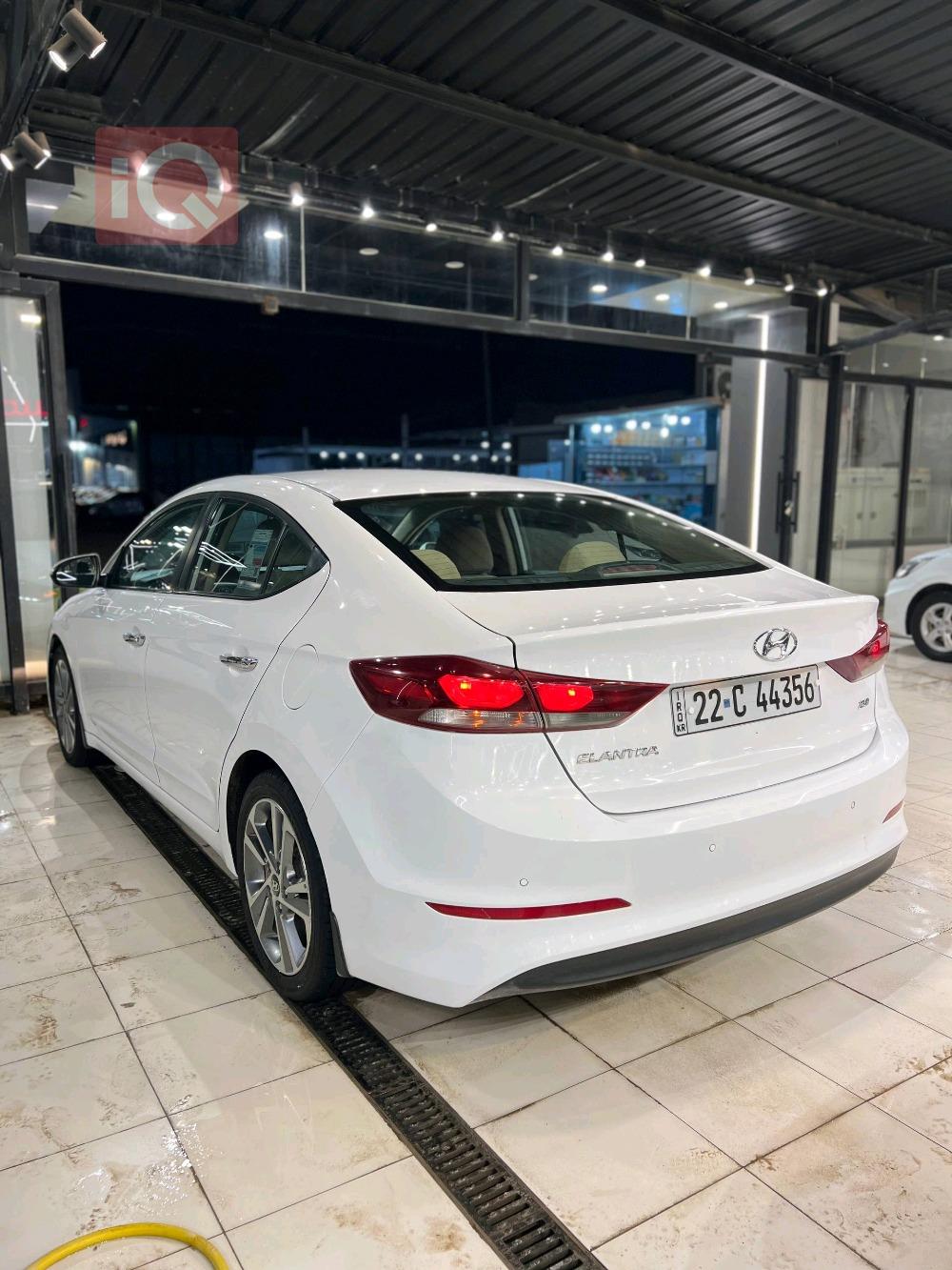 هيونداي النترا